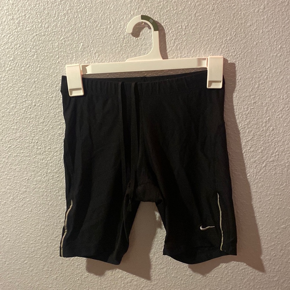 Nike women’s size small black biker shorts